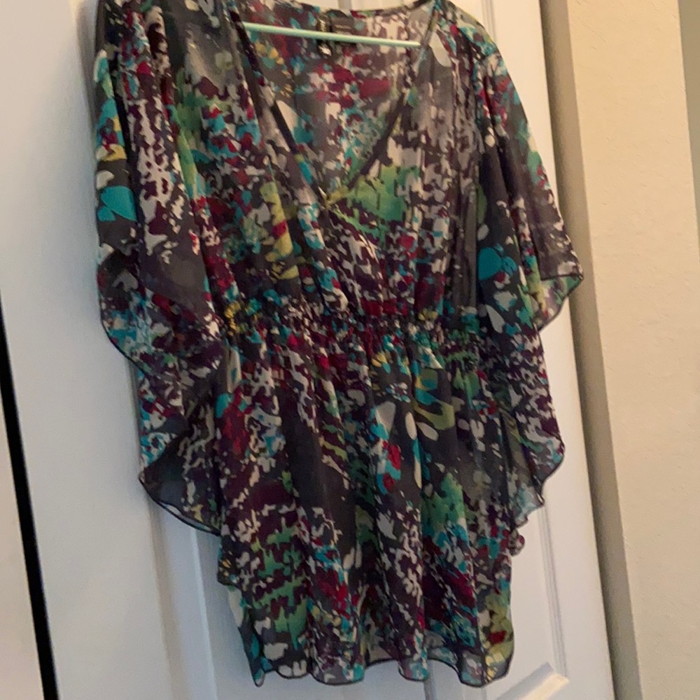 Multi color Batwing V neck top